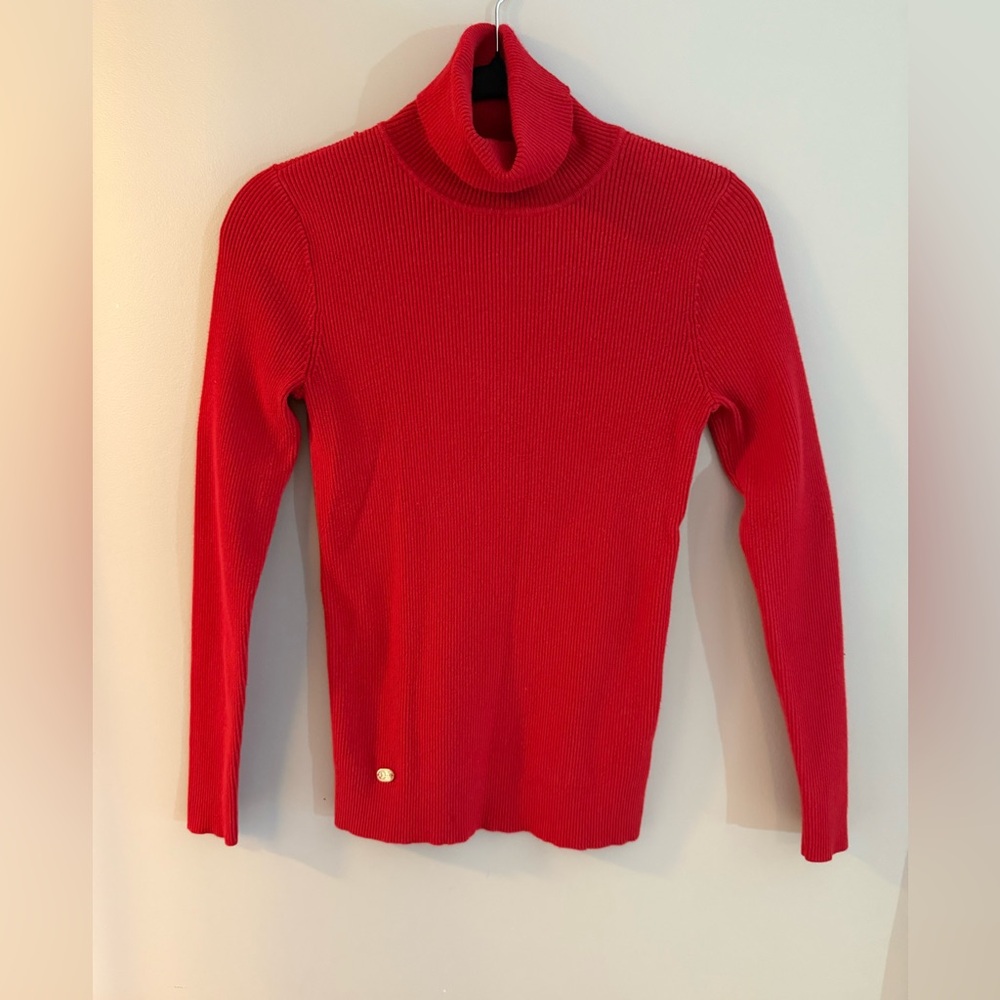 Lauren Ralph Lauren Red Ribbed Turtleneck Sweater w/ Gold LRL Logo. Sz small.